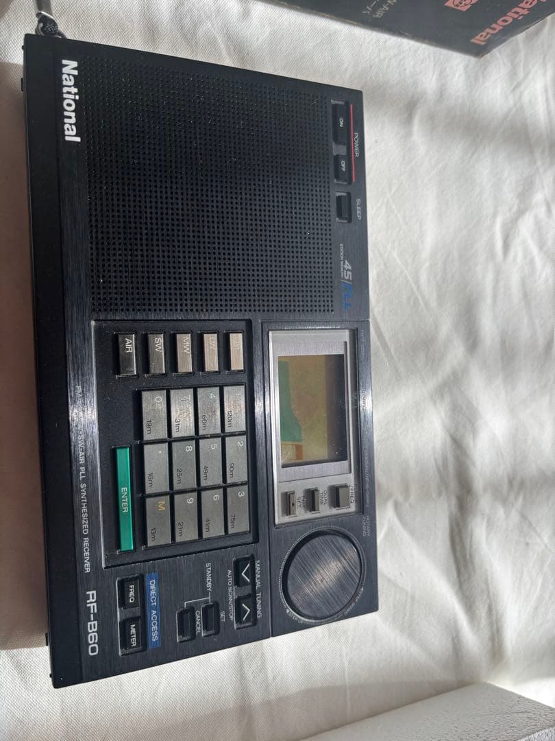 National RF-860 ポータブルラジオ