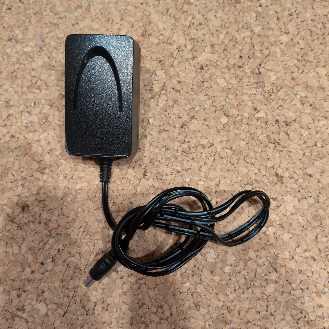 UENO-mono カベーニ　モバイルプロジェクター