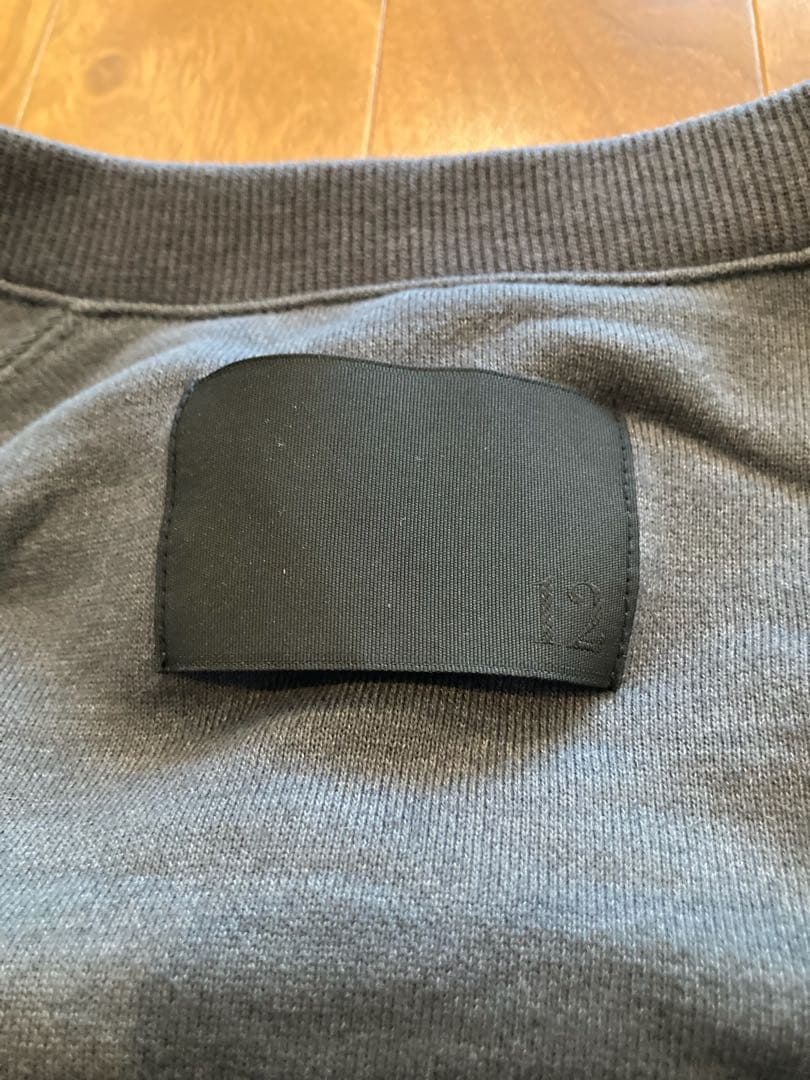 トップス COG THE BIGSMOKE LEILA WIDE CUFF SWEAT