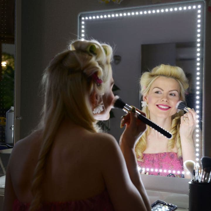 【新品ラスト一点】早い者勝ち✨プロドレッサー兼セルフィーミラー！