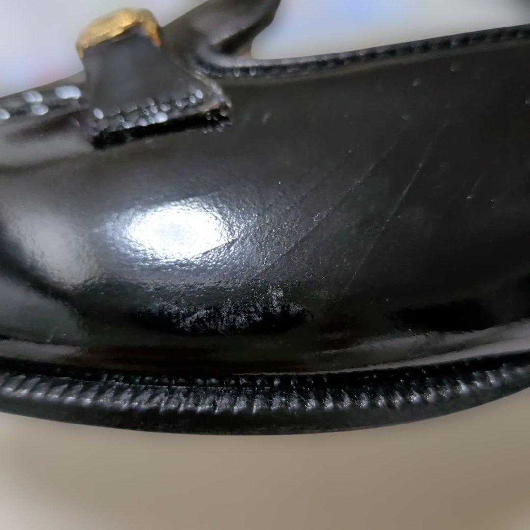 未使用 サルヴァトーレフェラガモ ヴァラ ゴールド チェーンモチーフローファー