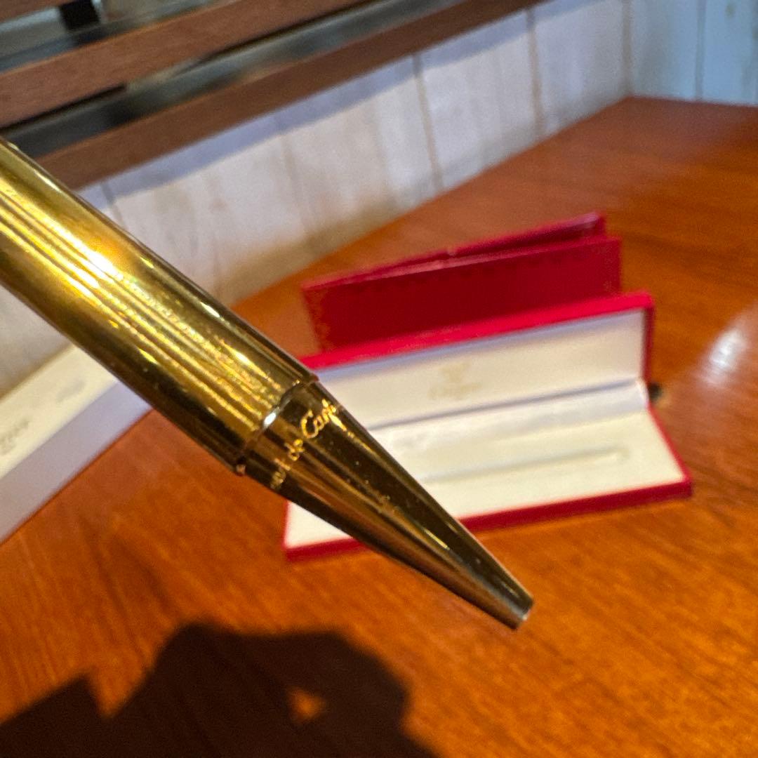 Must de Cartier ゴールドボールペン