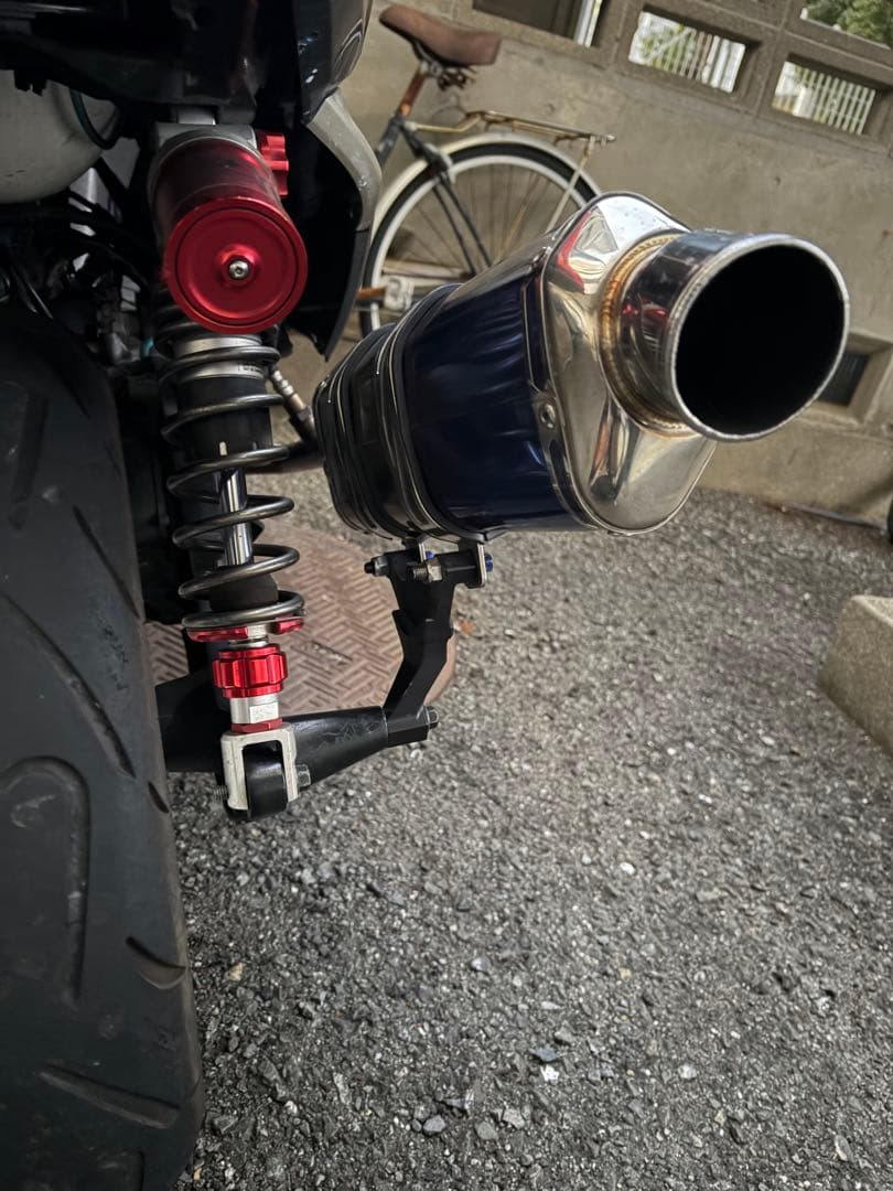 シグナスマフラー バンブルビー 黒田屋 ガレージバル