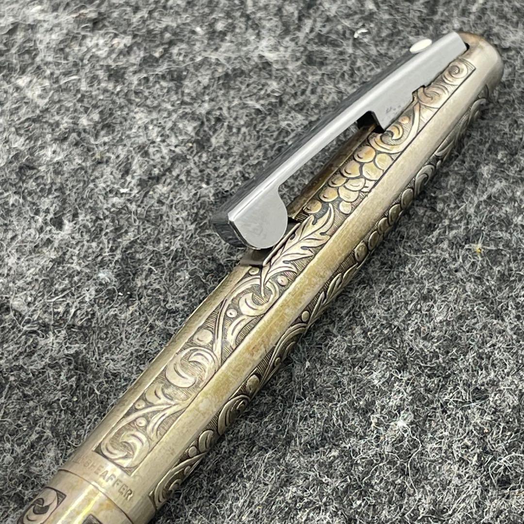 PE1217□SHEAFFER クリップノック式 ボールペン シルバー 葡萄柄