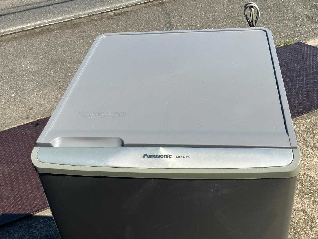 愛知岐阜/送料込★パナソニック 138L冷蔵庫　 NR-B143W-S　11年製