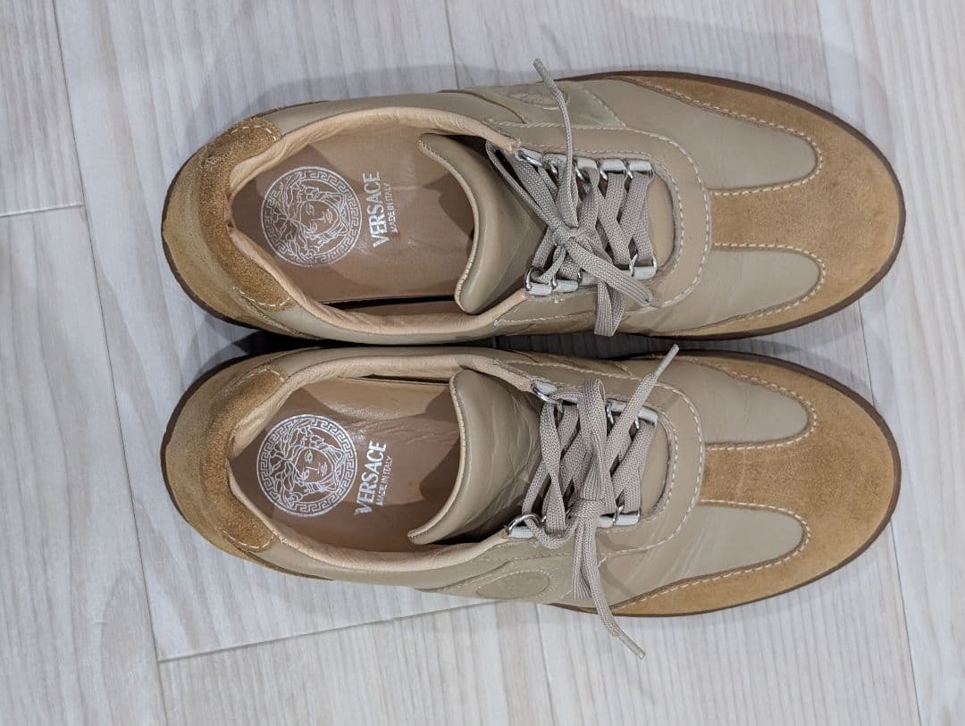 究極大特価　ヴェルサーチ　スニーカー　ブルゾン　　　セット　VERSACE