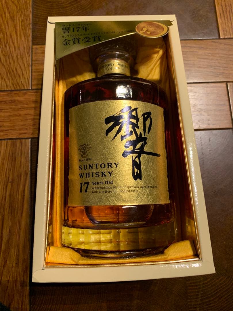 響 17年 ウイスキー 両面ゴールドラベル　SHT01 未開栓