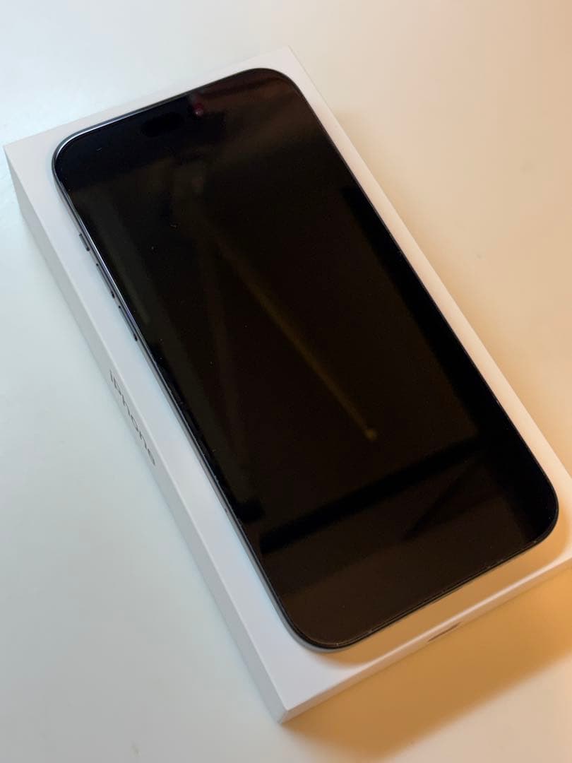 iPhone 15 Plus 128GB ブラック SIMフリー 美品 傷無し