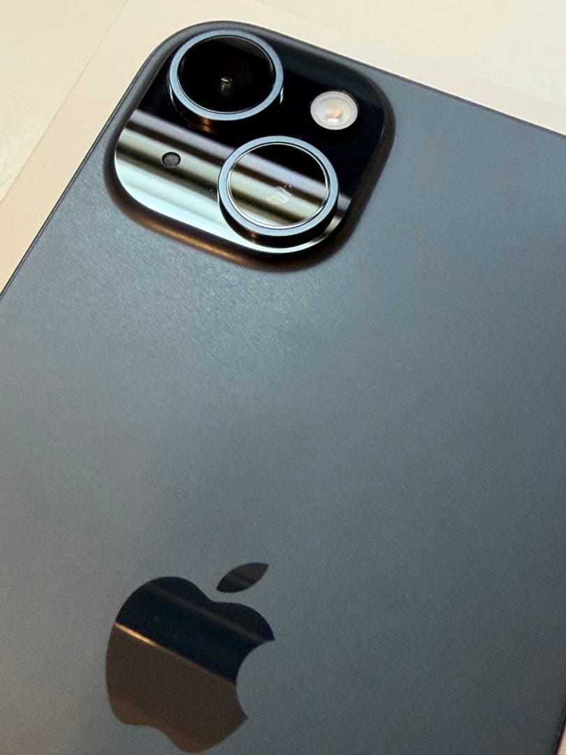 iPhone 15 Plus 128GB ブラック SIMフリー 美品 傷無し