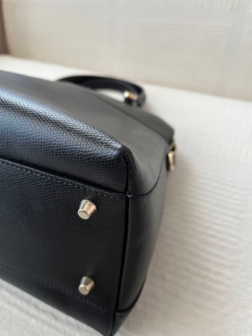 FURLA パイパー　ブラック ハンドバッグ