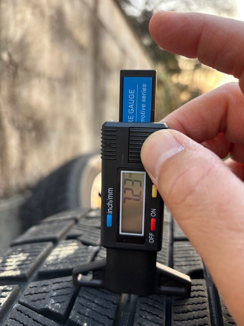 エスティマ 純正アルミ スタッドレス ice GUARD 215/60R17