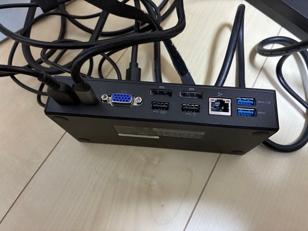 ディスプレイ・モニター本体 BenQ EW2770QZ WQHD + Type-C Lenovo 40A9