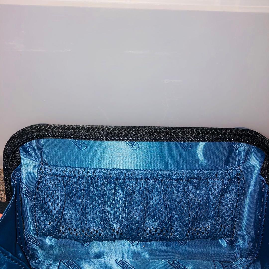 F2希少✨ANA RIMOWA コラボ ファーストクラスアメニティポーチ 非売品