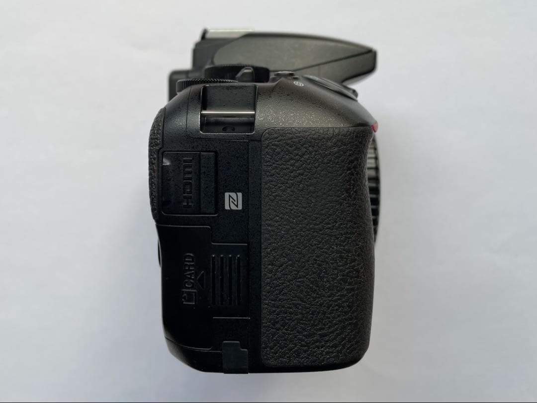 ニコン デジタル一眼レフカメラ・ダブルズームキット D5600