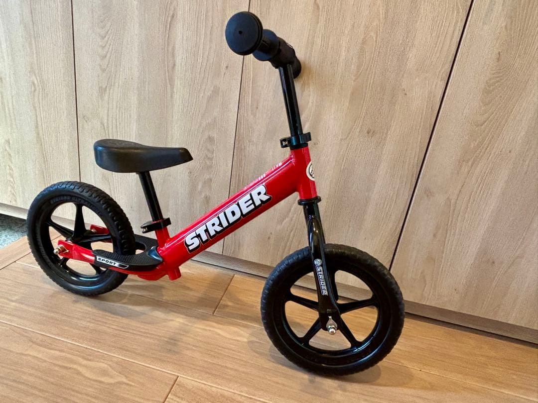 STRIDER SPORT 12インチ レッド ストライダー スポーツモデル 赤