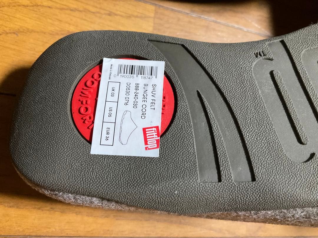 fitflopフィットフロップ シャビフェルト スリッポン サボ