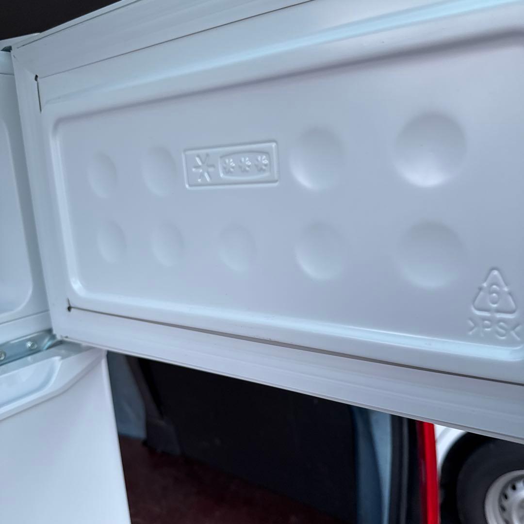 Haier ホワイト 冷蔵庫 上部冷却式2021年製85Ｌ