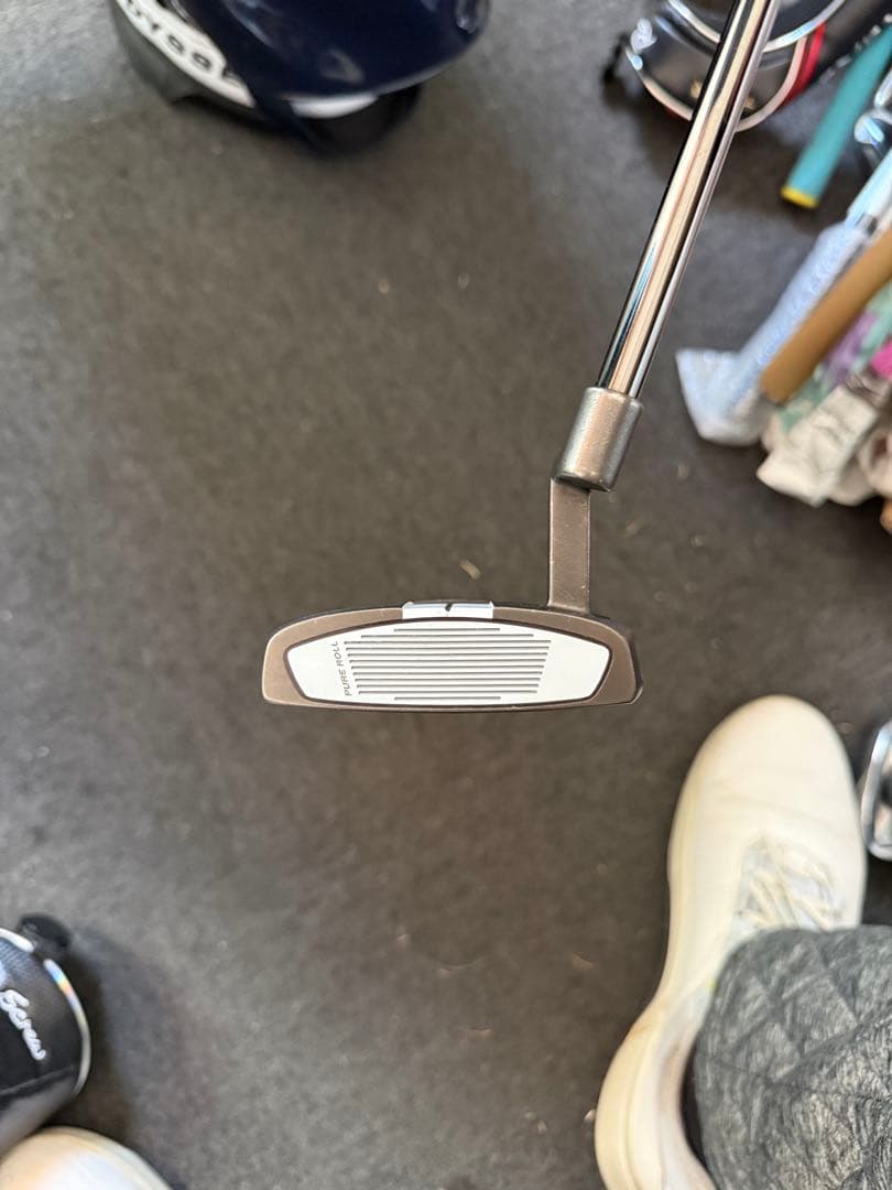 テーラーメイドスパイダーX 34インチ