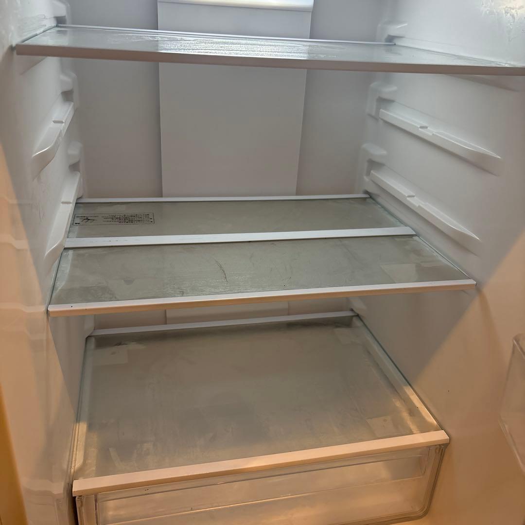 AQR-20P (W) ノンフロン冷凍冷蔵庫 200L