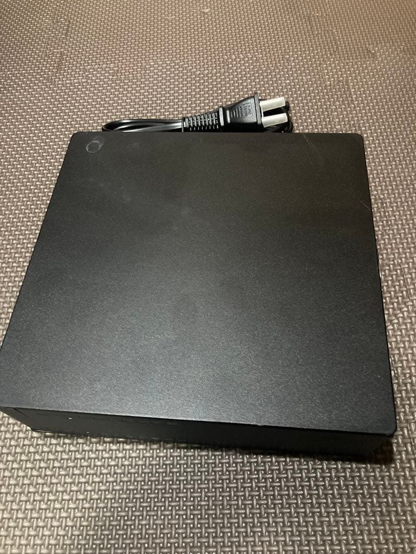 富士通　PC　Q558/B 黒　16ギガ　 Windows11 pro 9世代