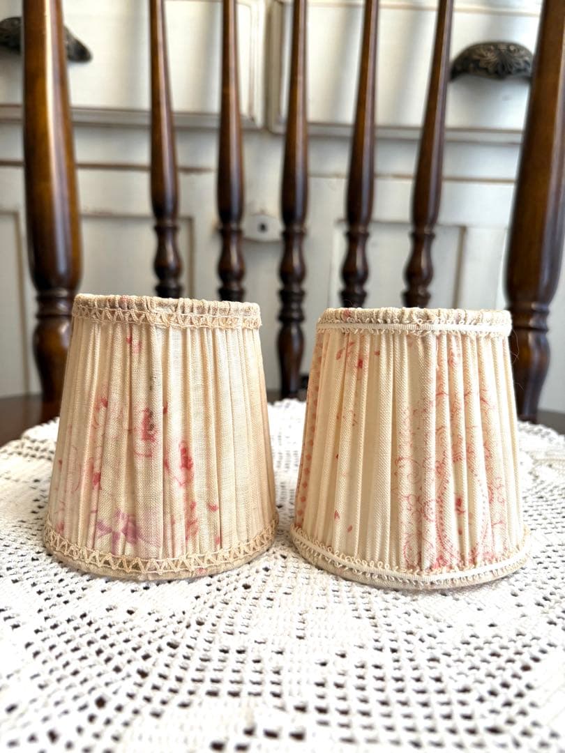フランスアンティーク　ファブリックプリーツシェード　デザイン&柄違い　2個セット