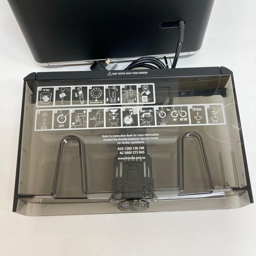 A375-6 Breville BES876 エスプレッソマシン　220V〜