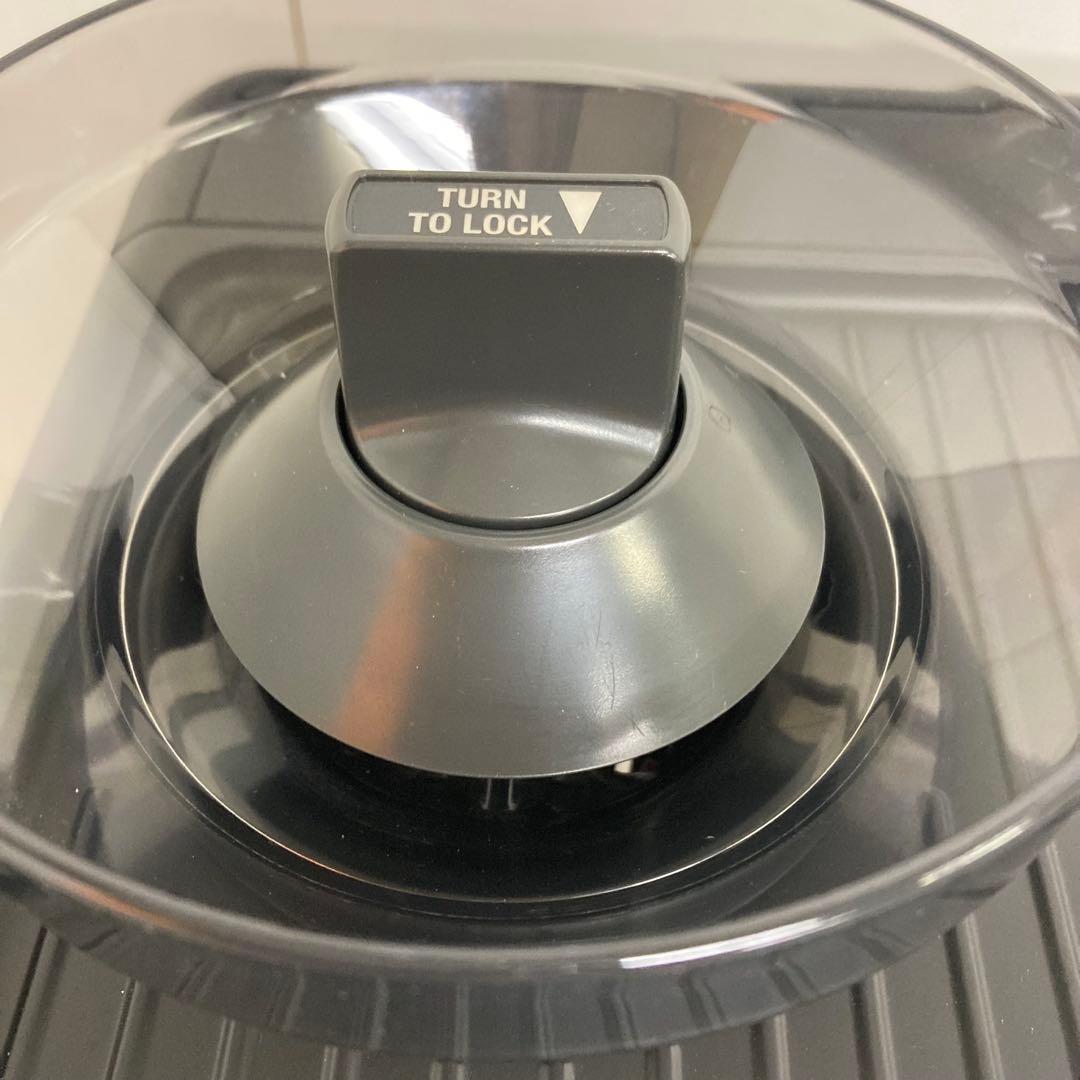 A375-6 Breville BES876 エスプレッソマシン　220V〜