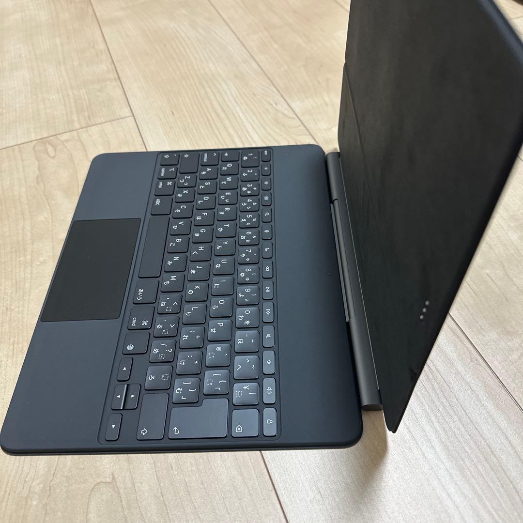 13インチiPadAir(M3)用マジックキーボード(ブラック)