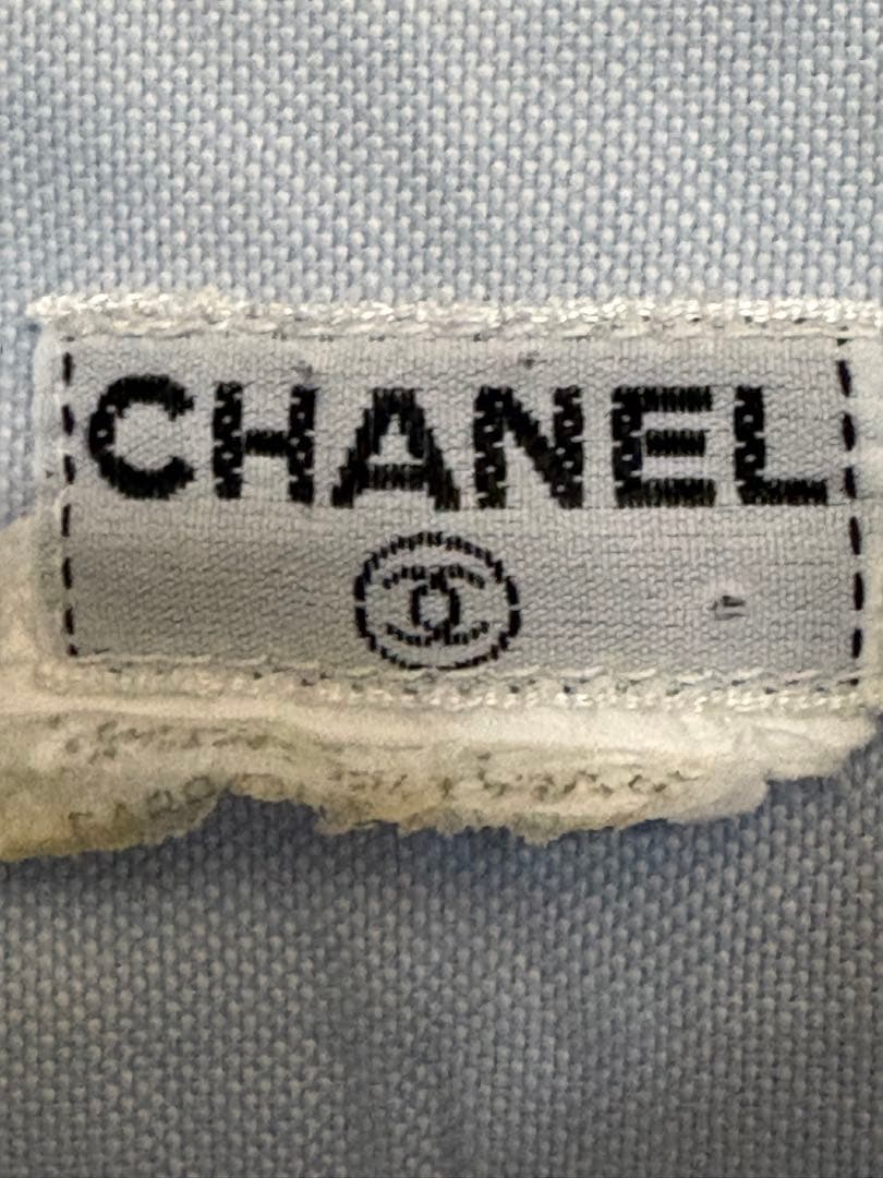 CHANEL ライトブルー ボタンダウンシャツ