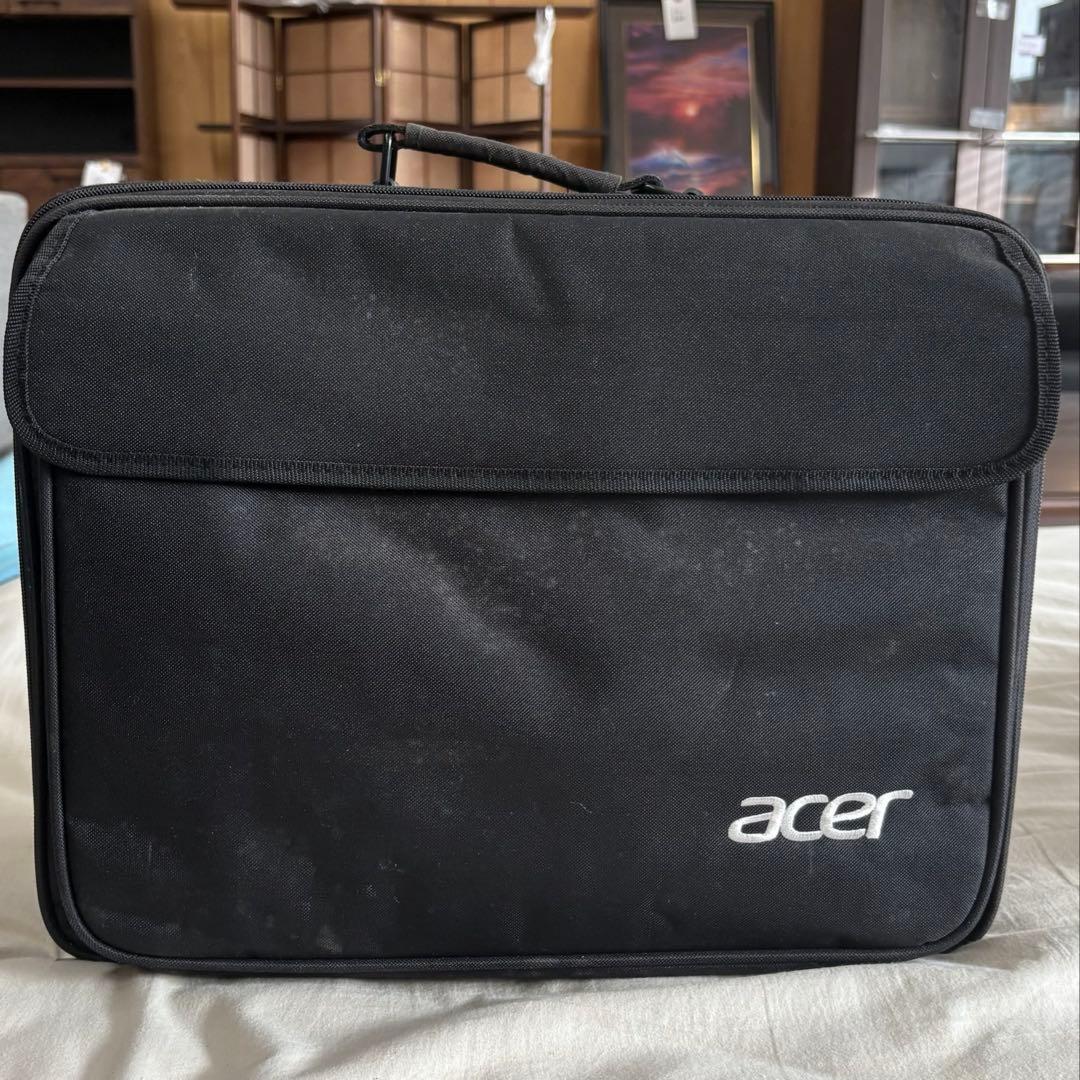 ⚪️acer プロジェクター 本体 希少