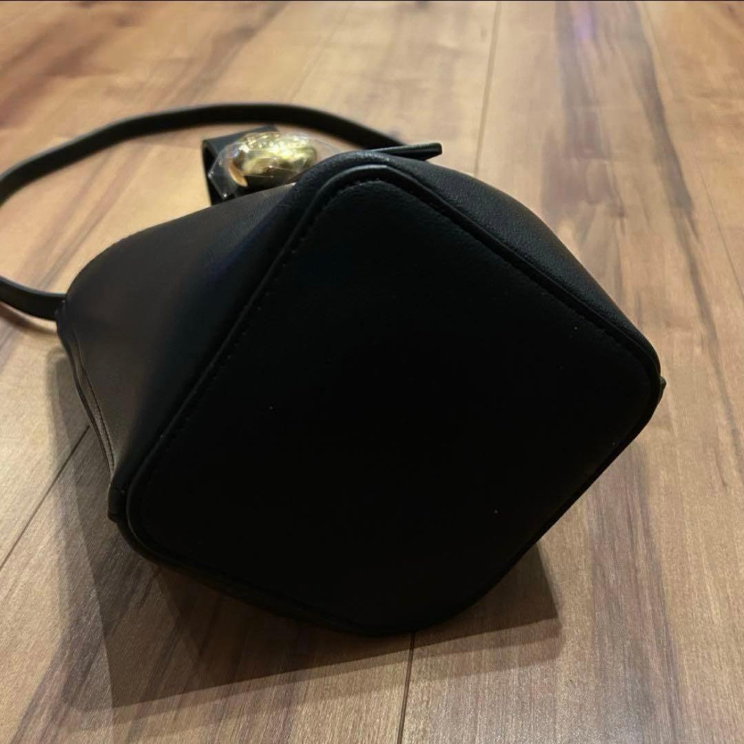 バケットバッグ　ブラック