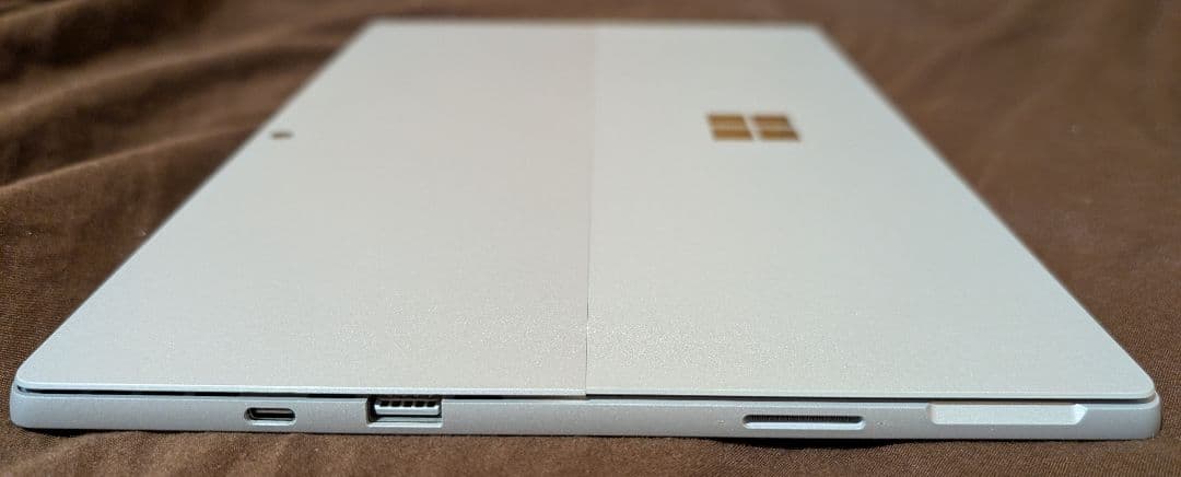 Surface Pro 7 128gb タイプカバーと充電器付き