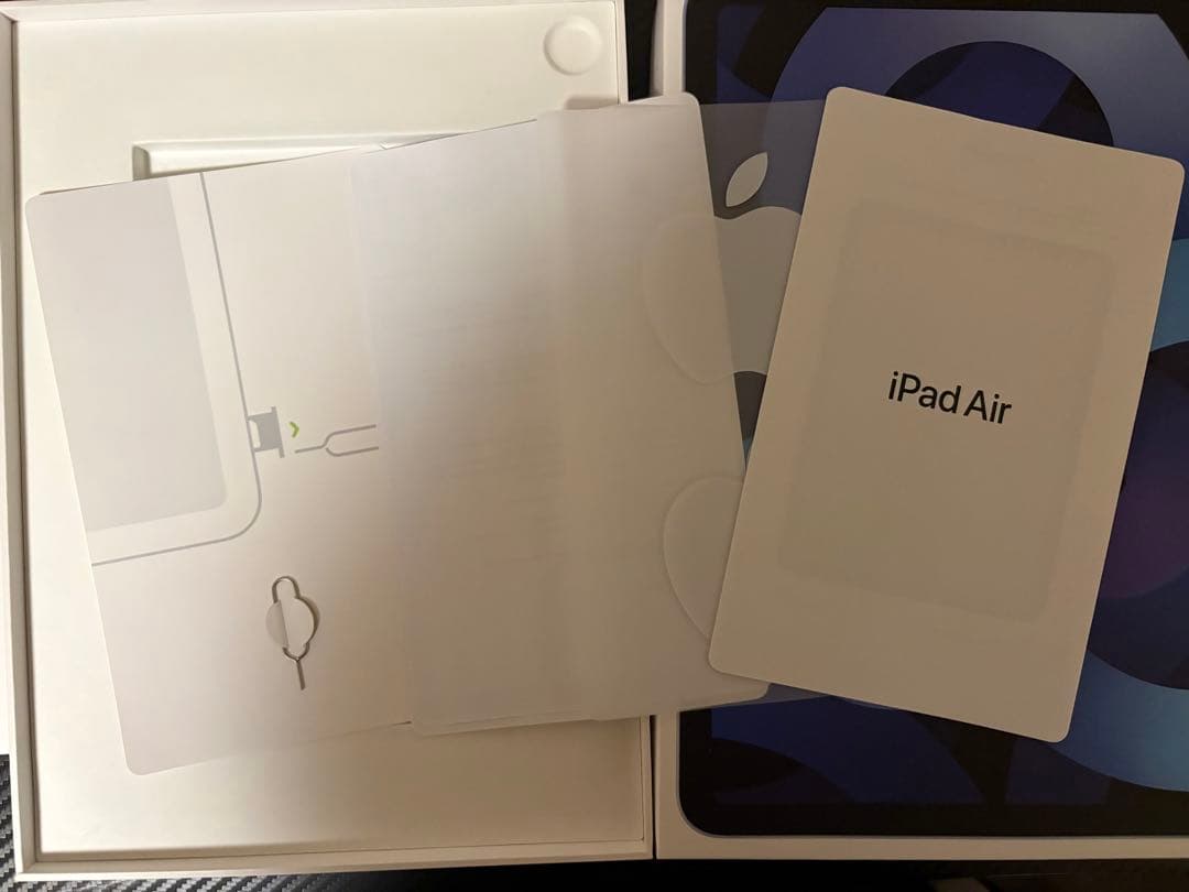 iPad本体 iPad Air 4 256GB Wi-Fi + Cellular 10.9