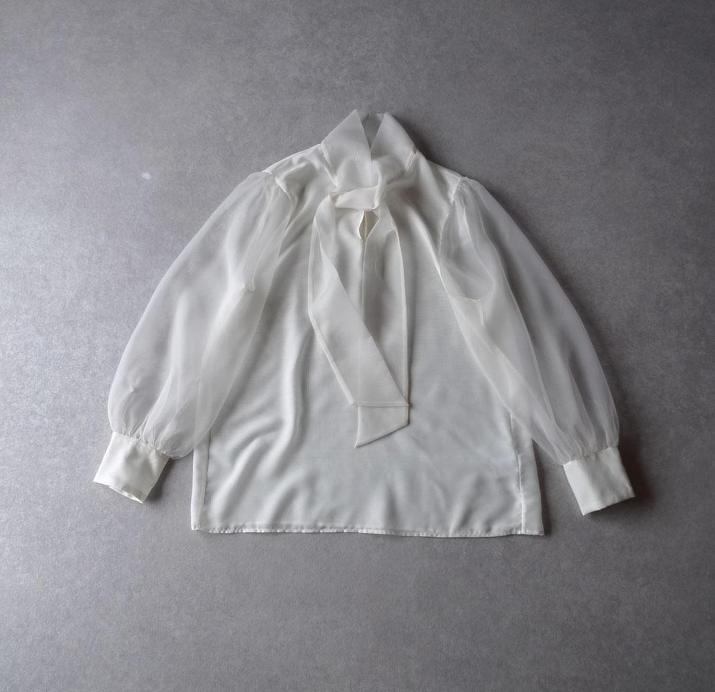 ■専用■ユナイテッドアローズ TOKYO 2,3万 シアー ボウタイブラウス 白
