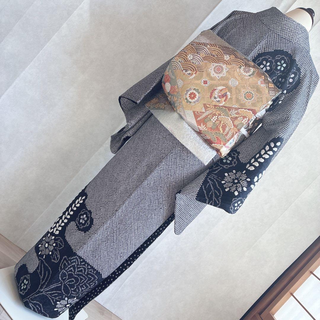 訪問着　フルセット　着物　総絞り　正絹　黒　絞り　花刺繍　豪華　G1