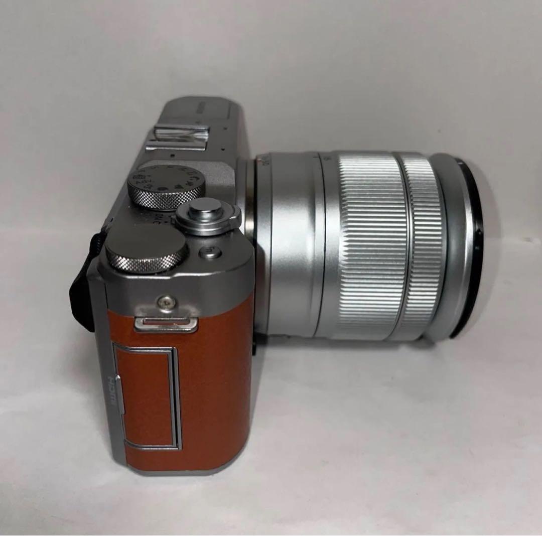 FUJIFILM 富士フイルム ミラーレス一眼 X-A5LK-BW レンズキット