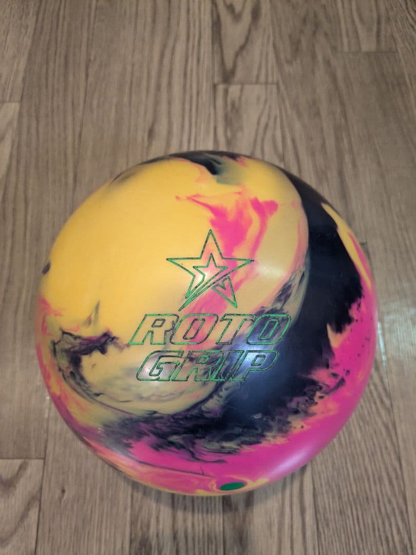 ロトグリップ　マジックジェム　ボウリングボール　13ポンド