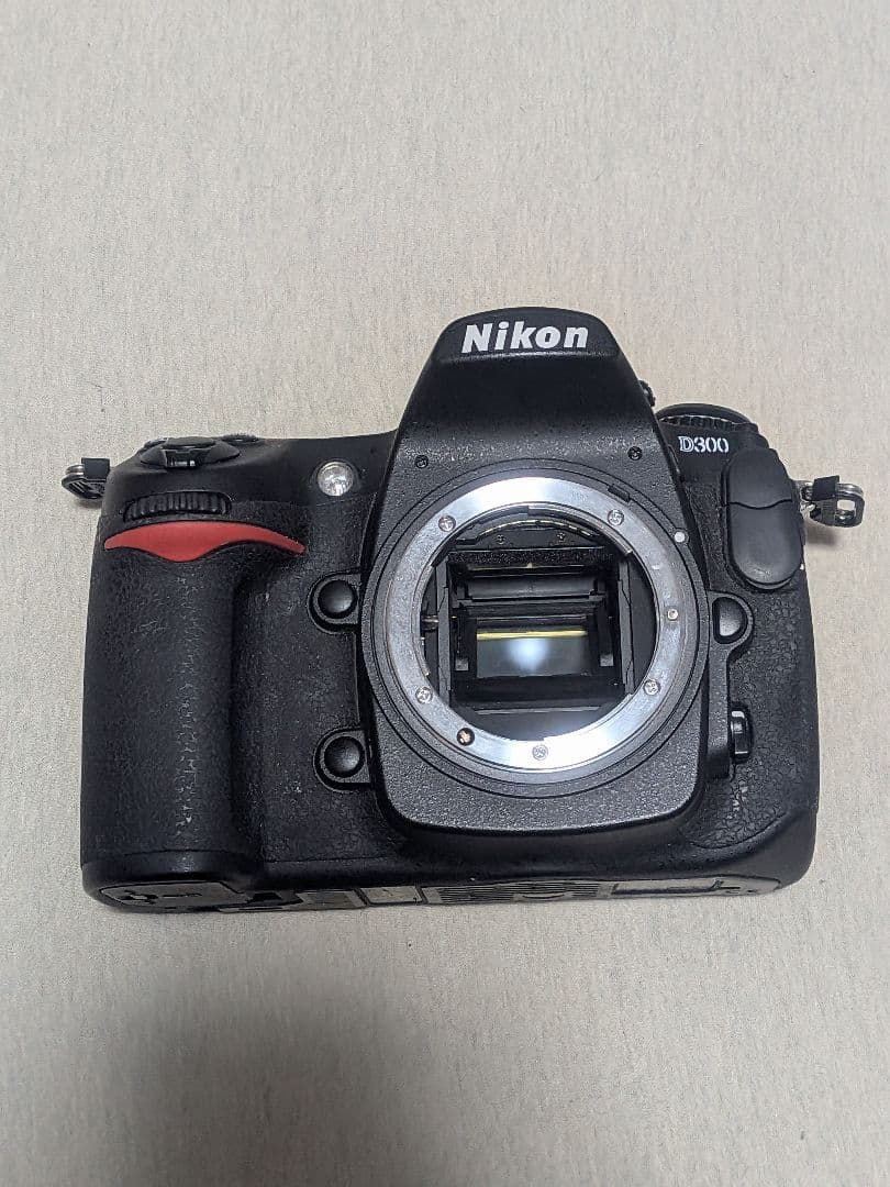 Nikon D300 バッテリー劣化度0 チャージャー付 美品