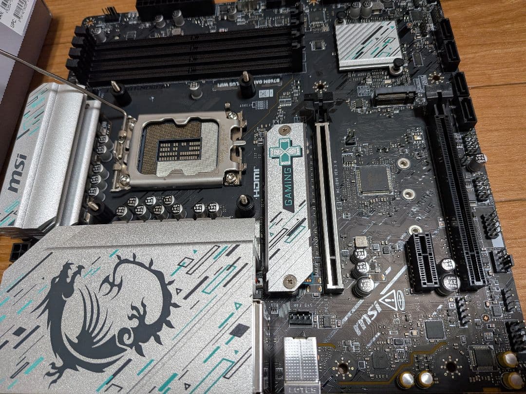 4日まで値下げ販売　B760M GAMING PLUS WIFI DDR5