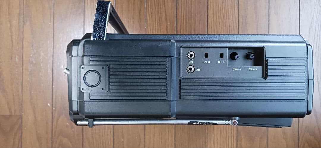 SANYO　モデルT5100 77年製TV UHF VHF
