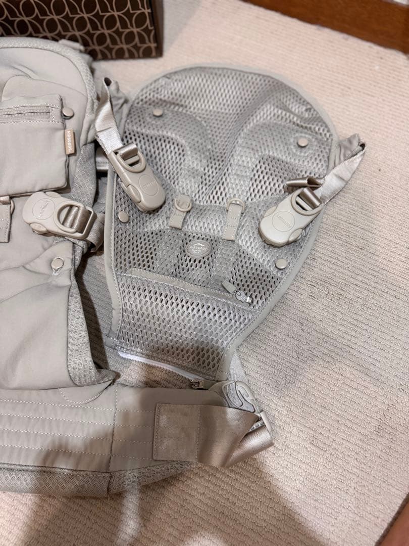 A.B.C. Airbuggy Baby Carrier サンドアッシュホワイト