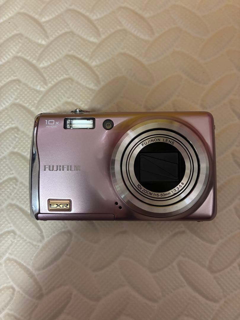 美品　fujifilm f80exr デジタルカメラ