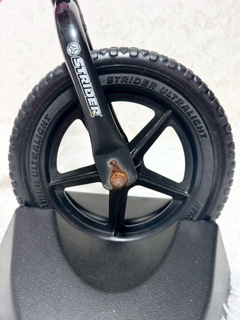 【美品】STRIDER ストライダー12インチ スポーツモデル　ピンク