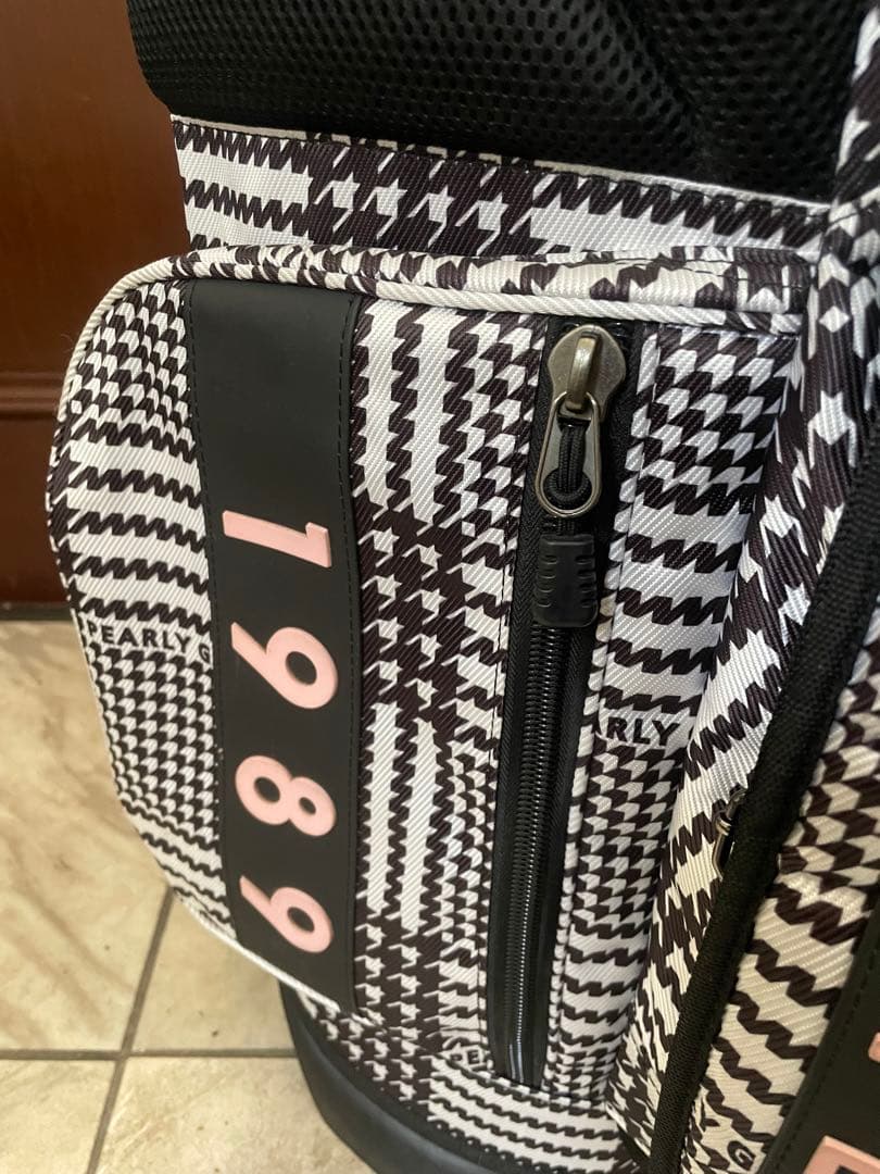 (2／11まで)PEARLY GATES キャディバッグ ヘッドカバーセット