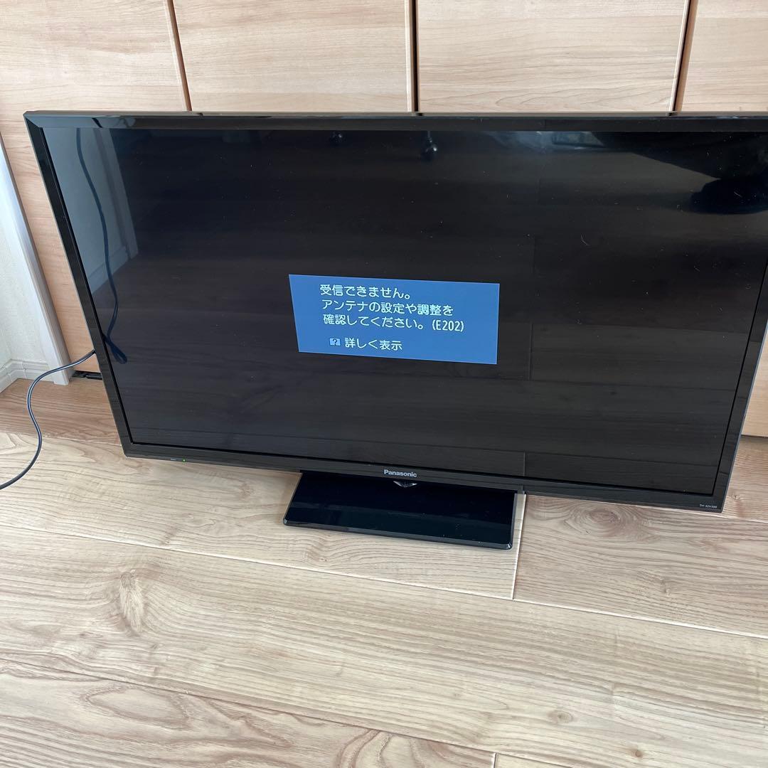 パナソニック　32型液晶テレビ　TH-32H300