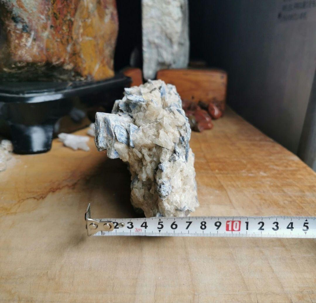 カイヤナイト　2キロ　鑑賞石　石 置物　オブジェ　インテリア