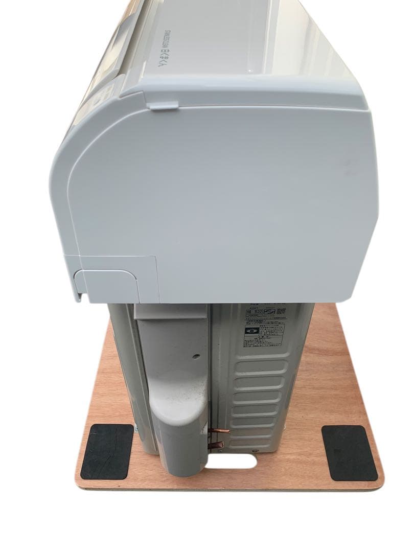 日立・ルームエアコン・DBKシリーズRAS-D22LBK-W 6畳用2022年製