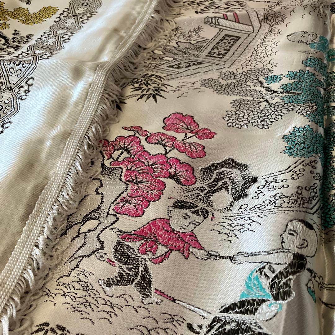 中国シルク　大判テーブルクロス