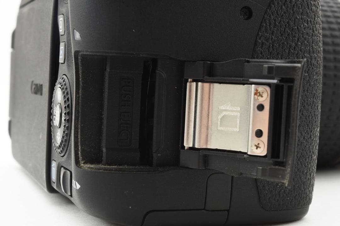 保証/Canon EOS 8000D 標準レンズセット/EF 28-80㎜