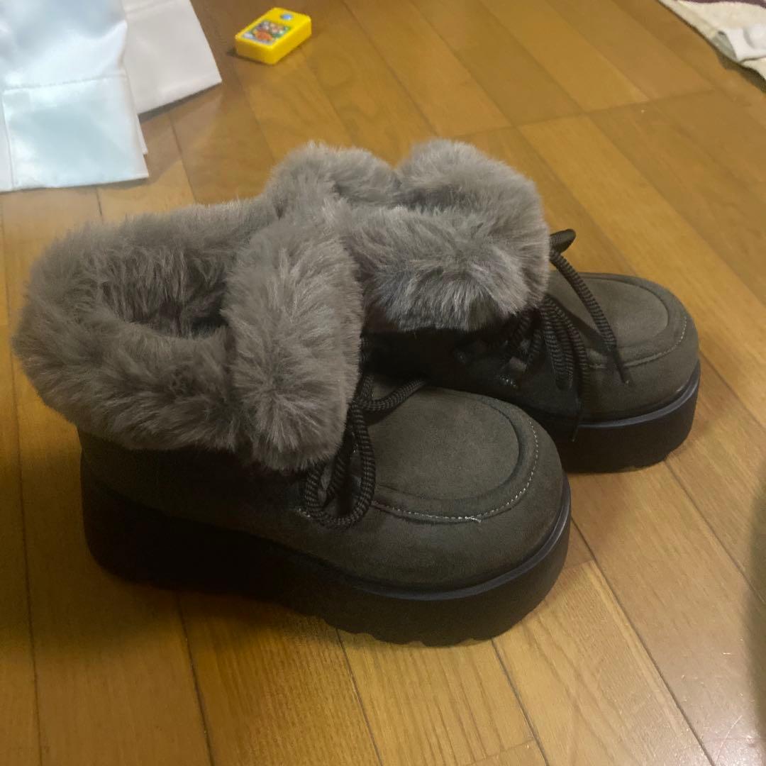 フェイクムートンショートブーツ